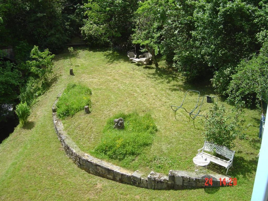 Aux Quatre Saisons Axat Bed & Breakfast ภายนอก รูปภาพ
