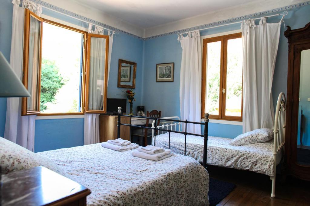 Aux Quatre Saisons Axat Bed & Breakfast ห้อง รูปภาพ
